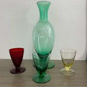 Vntg CHATEAU ORLEANS 3 Red, Green, Yellow Cordial Shot Glasses and 18oz Decanter